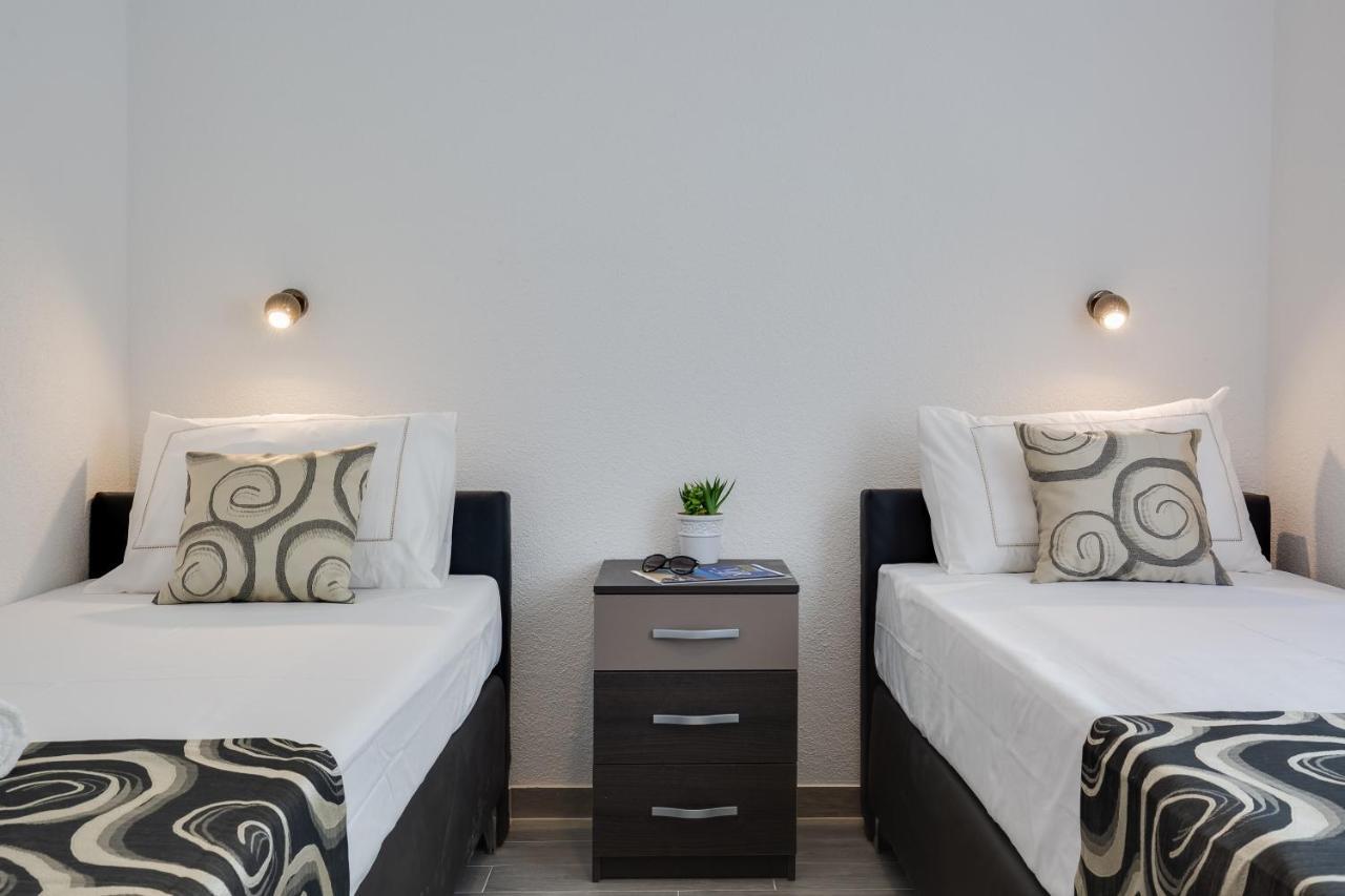 Apartmani Kastelina Vir Exteriér fotografie